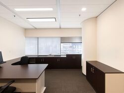 Gateway East (D7), Office #627358081